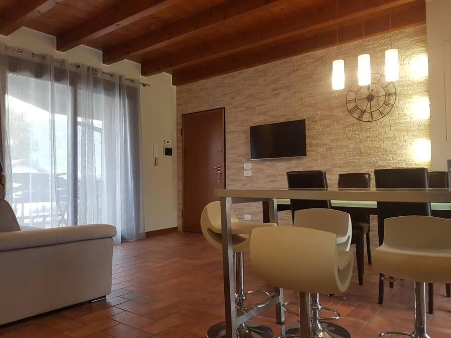 Ferienwohnung Copelia - Pool And Elegance Paratico Exterior foto