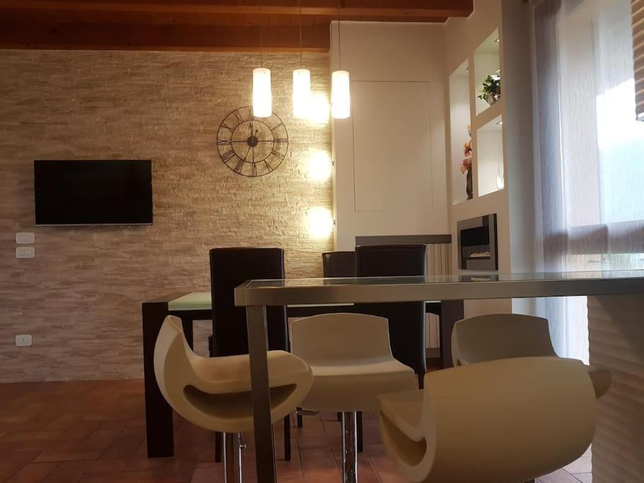 Ferienwohnung Copelia - Pool And Elegance Paratico Exterior foto